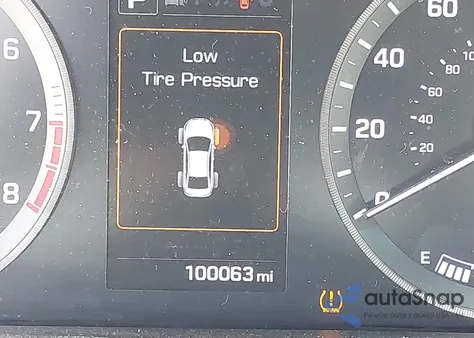 2016 Hyundai Sonata Limited z USA, uszkodzony, nr VIN 5NPE34AF9GH292185